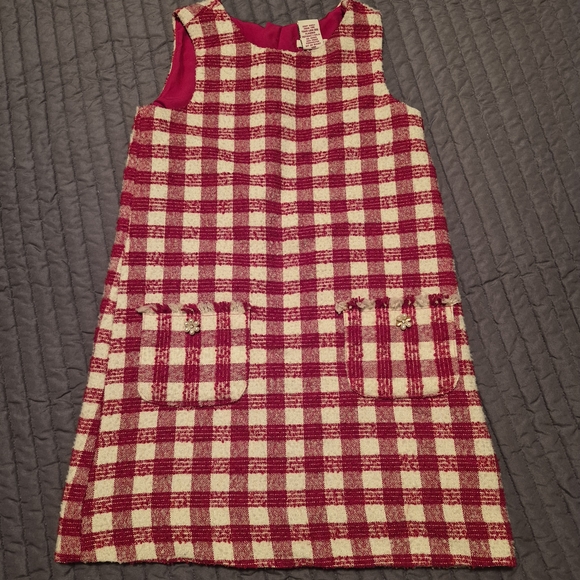 Stylish Red and White Checkered Coat with Bag - Picture 5 of 8